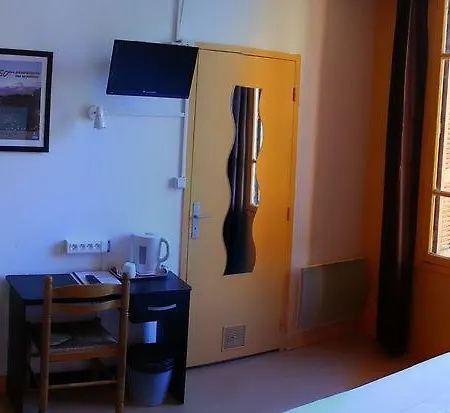 Le 13 Bvd Guest house