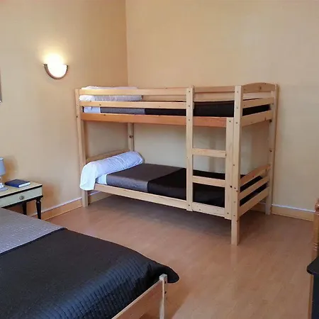 Guest house Le 13 Bvd 2*
